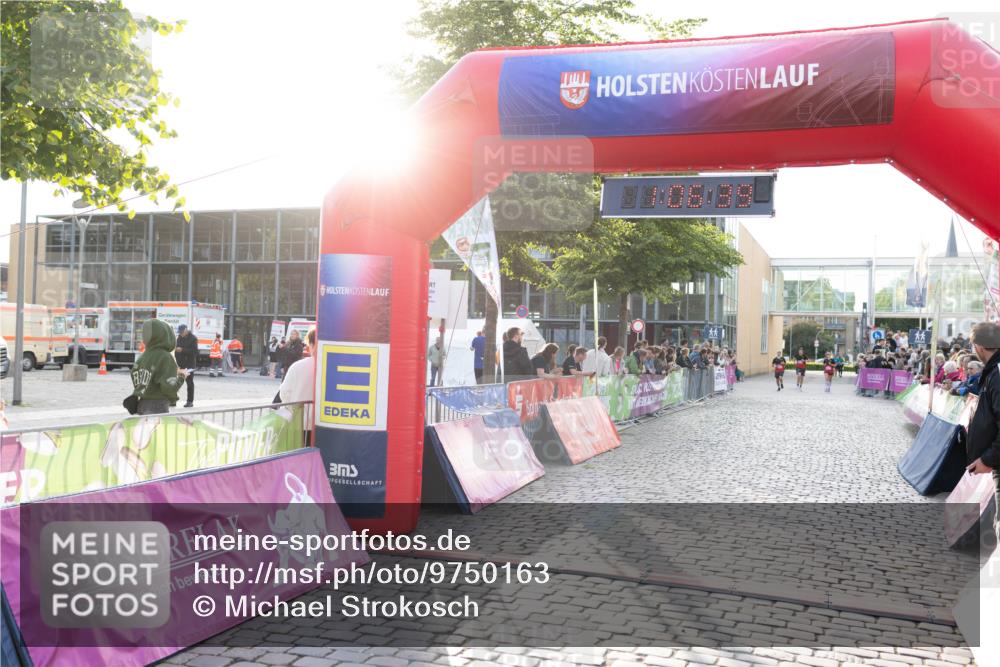 12.06.2026 - Holstenköstenlauf Michael Strokosch http://msf.ph/oto/9750163 12.06.2026 20:06:56 Laufen 9, 06, 39 meine-sportfotos.de