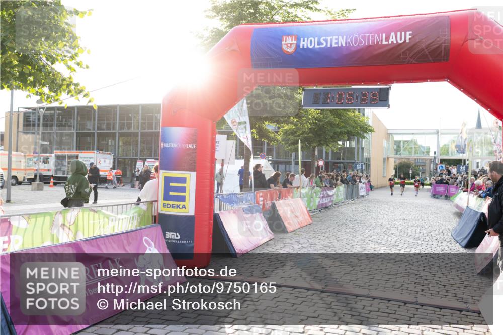 12.06.2026 - Holstenköstenlauf Michael Strokosch http://msf.ph/oto/9750165 12.06.2026 20:06:56 Laufen 9, 06, 39 meine-sportfotos.de