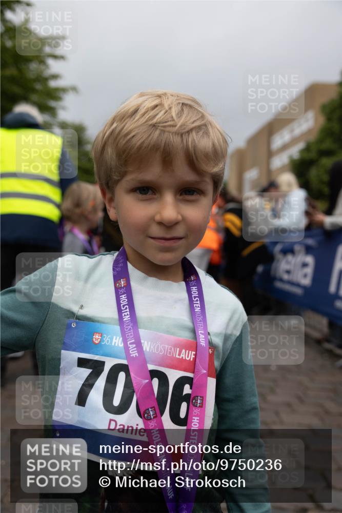12.06.2026 - Holstenköstenlauf Michael Strokosch http://msf.ph/oto/9750236 12.06.2026 15:03:27 Laufen 36, 36, 36, 7006, 36, 36 meine-sportfotos.de