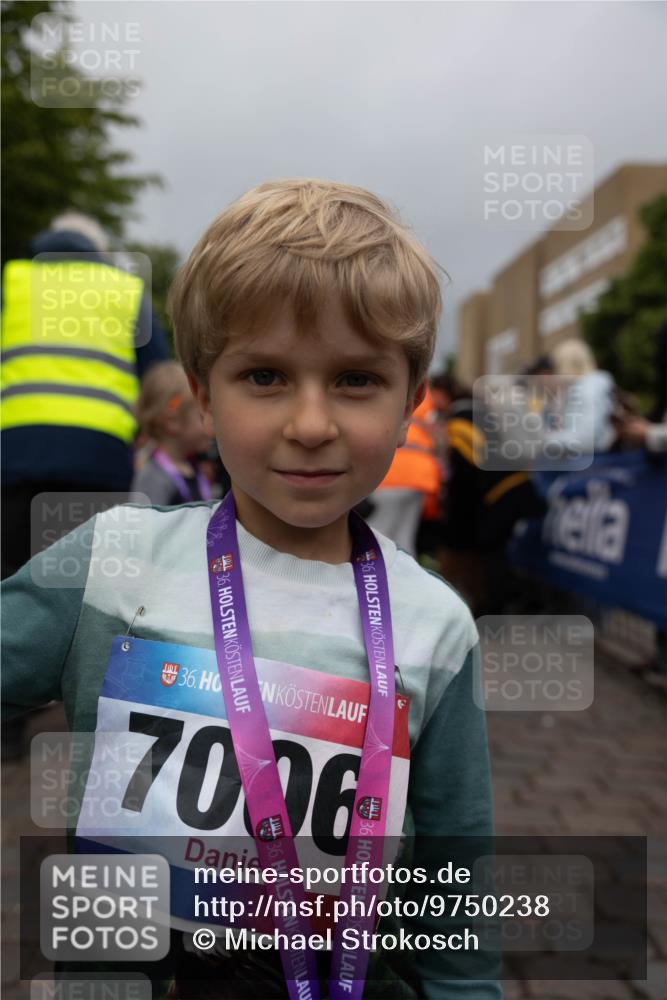 12.06.2026 - Holstenköstenlauf Michael Strokosch http://msf.ph/oto/9750238 12.06.2026 15:03:27 Laufen 36, 36, 36, 7006, 36, 36 meine-sportfotos.de