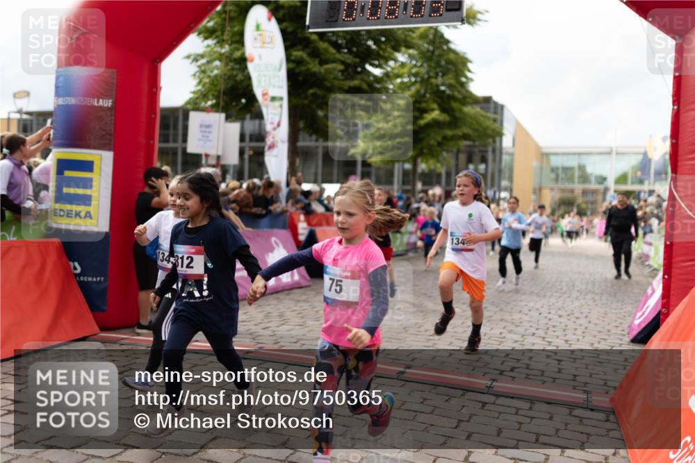12.06.2026 - Holstenköstenlauf Michael Strokosch http://msf.ph/oto/9750365 12.06.2026 16:08:22 Laufen 73, 134312, 75, 134 meine-sportfotos.de