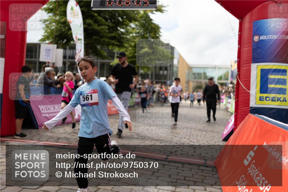 12.06.2026 - Holstenköstenlauf Michael Strokosch http://msf.ph/oto/9750370 12.06.2026 16:08:24 Laufen 561 meine-sportfotos.de