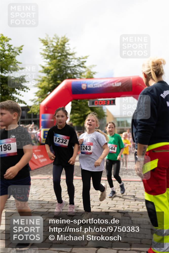 12.06.2026 - Holstenköstenlauf Michael Strokosch http://msf.ph/oto/9750383 12.06.2026 16:08:50 Laufen 198, 1232, 0, 08, 3, 1243, 544 meine-sportfotos.de
