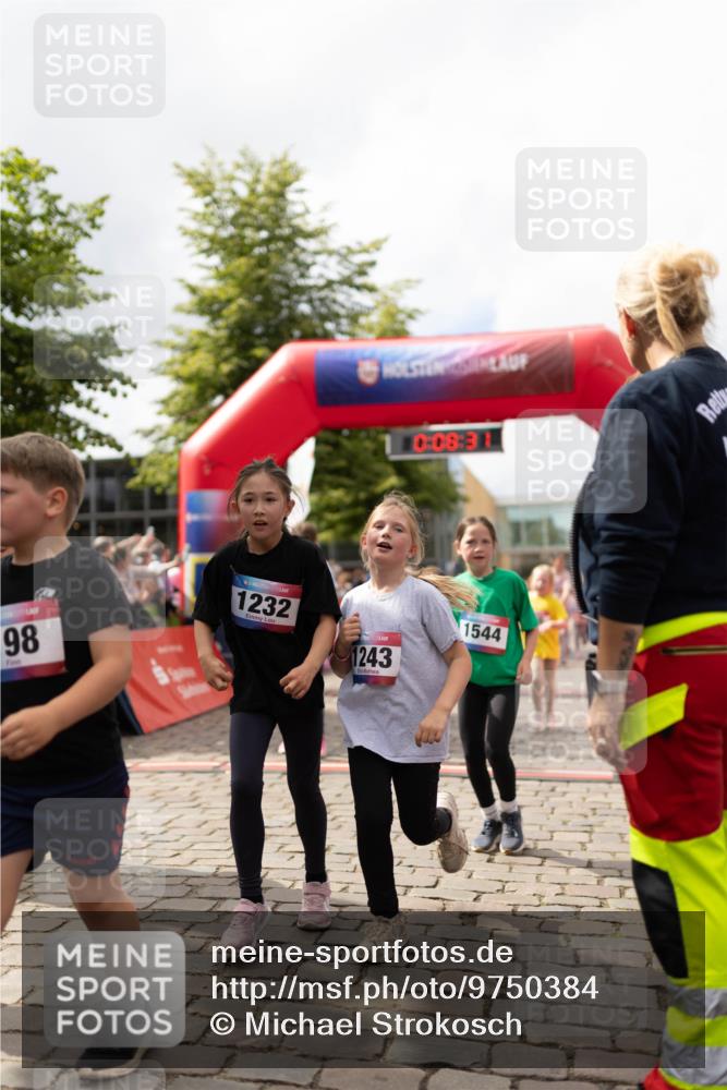 12.06.2026 - Holstenköstenlauf Michael Strokosch http://msf.ph/oto/9750384 12.06.2026 16:08:50 Laufen 98, 1232, 0, 08, 3, 1243, 1544 meine-sportfotos.de