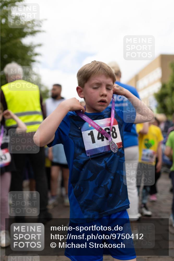 12.06.2026 - Holstenköstenlauf Michael Strokosch http://msf.ph/oto/9750412 12.06.2026 16:10:05 Laufen 53, 36, 1438 meine-sportfotos.de