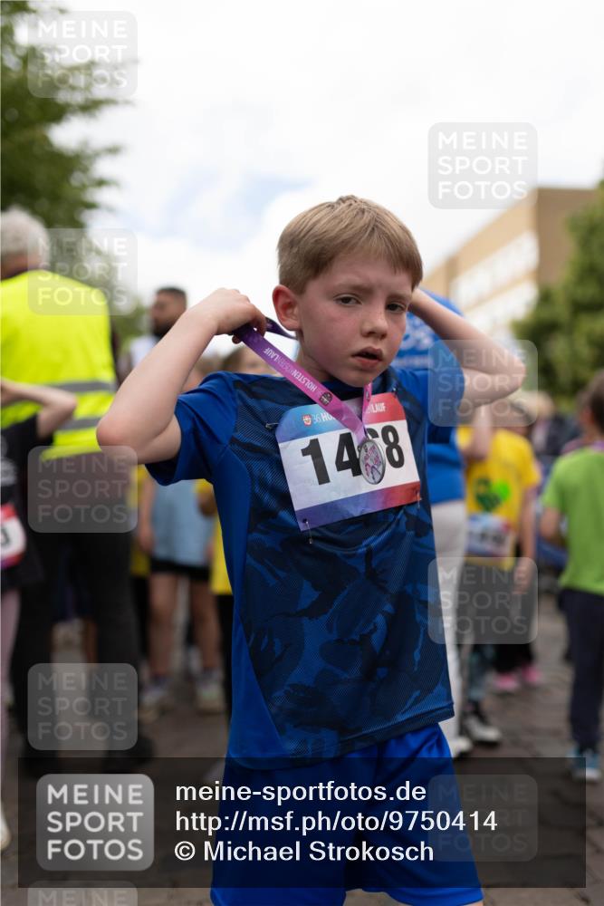 12.06.2026 - Holstenköstenlauf Michael Strokosch http://msf.ph/oto/9750414 12.06.2026 16:10:05 Laufen 36, 36, 14, 8 meine-sportfotos.de