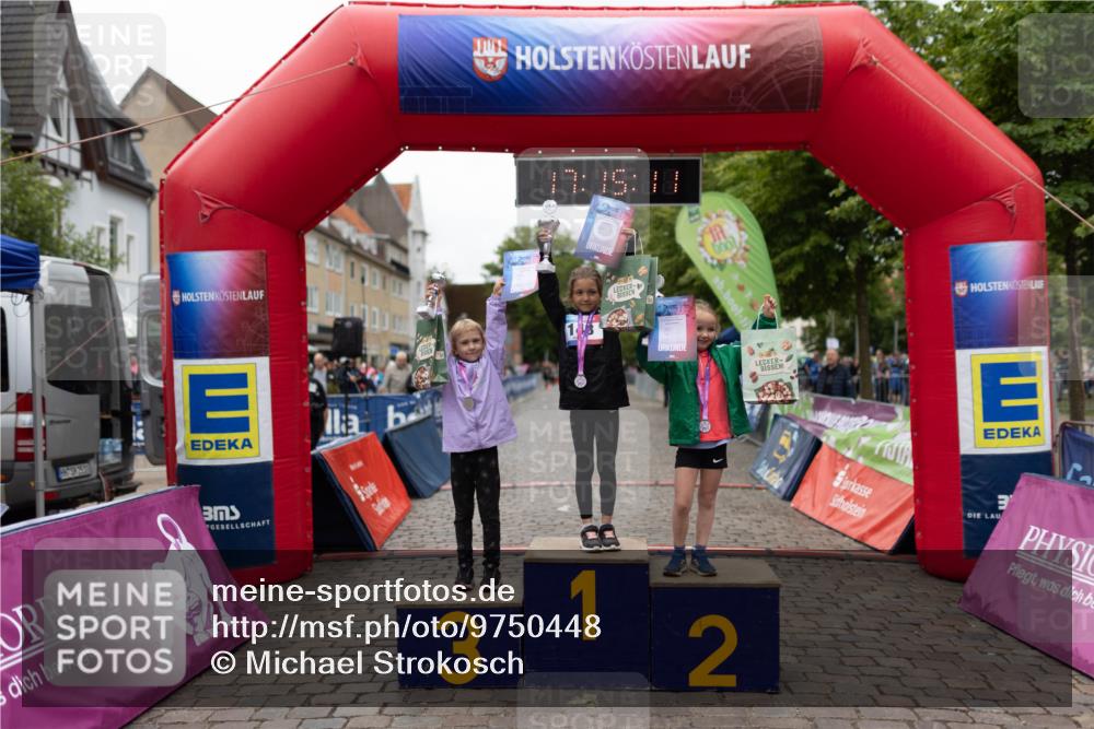 12.06.2026 - Holstenköstenlauf Michael Strokosch http://msf.ph/oto/9750448 12.06.2026 17:15:27 Laufen 187, 35, 37, 1, 3, 1, 600, 2 meine-sportfotos.de