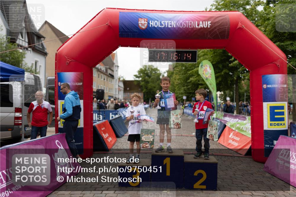 12.06.2026 - Holstenköstenlauf Michael Strokosch http://msf.ph/oto/9750451 12.06.2026 17:16:30 Laufen 88, 07, 06, 39, 40, 3, 1, 2 meine-sportfotos.de