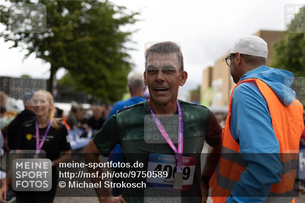 12.06.2026 - Holstenköstenlauf Michael Strokosch http://msf.ph/oto/9750589 12.06.2026 17:53:37 Laufen 4250, 36, 36, 36, 400, 9 meine-sportfotos.de