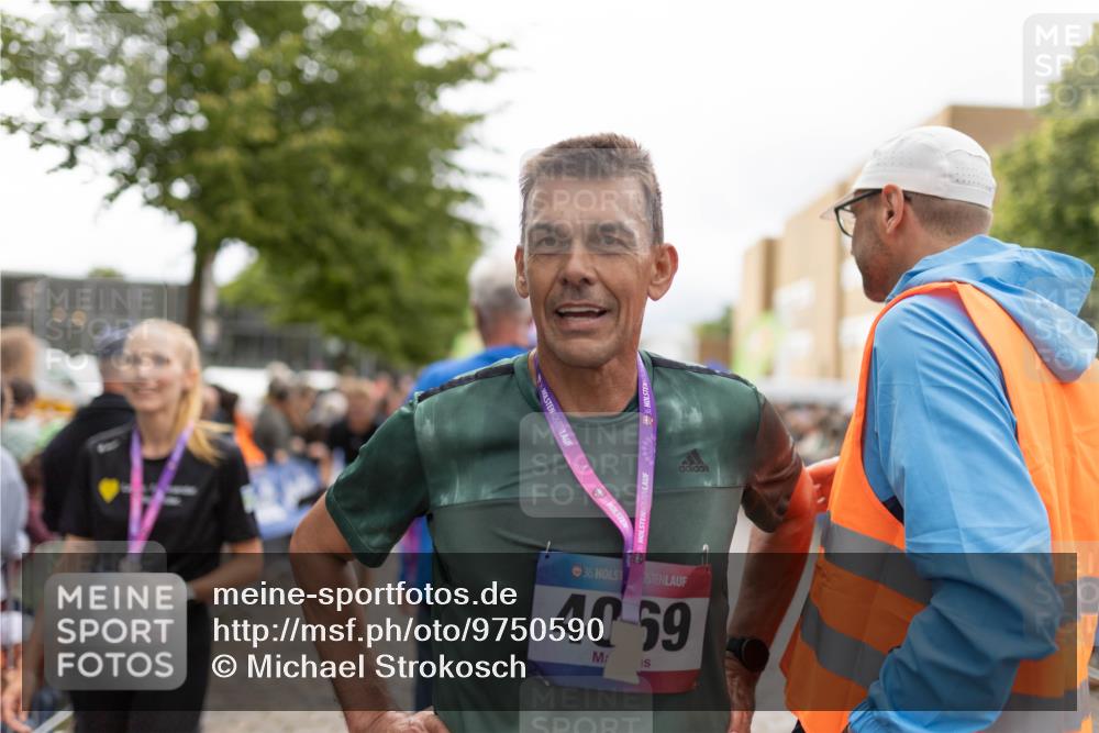 12.06.2026 - Holstenköstenlauf Michael Strokosch http://msf.ph/oto/9750590 12.06.2026 17:53:37 Laufen 1230, 36, 40, 59 meine-sportfotos.de