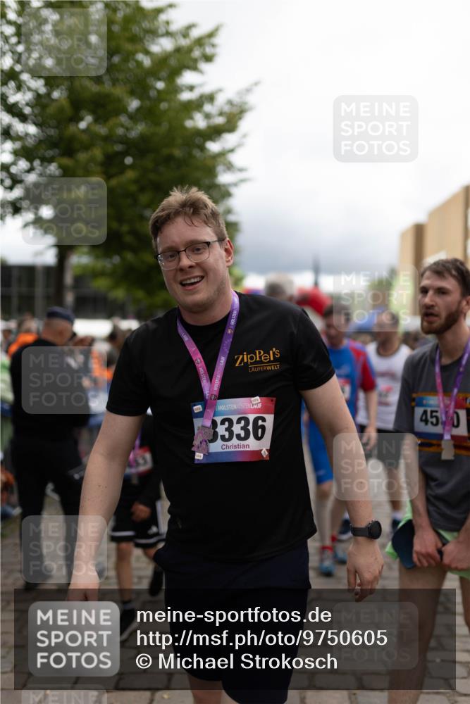 12.06.2026 - Holstenköstenlauf Michael Strokosch http://msf.ph/oto/9750605 12.06.2026 17:54:33 Laufen 336, 450 meine-sportfotos.de
