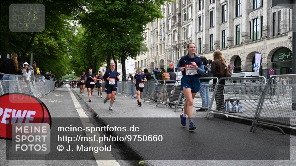 14.06.2026 - REWE Women's Run J. Mangold http://msf.ph/oto/9750660 14.06.2026 10:01:43 Ziel 10177, 10860, 10967, 11162, 11180, 11506, 11511, 11514 meine-sportfotos.de