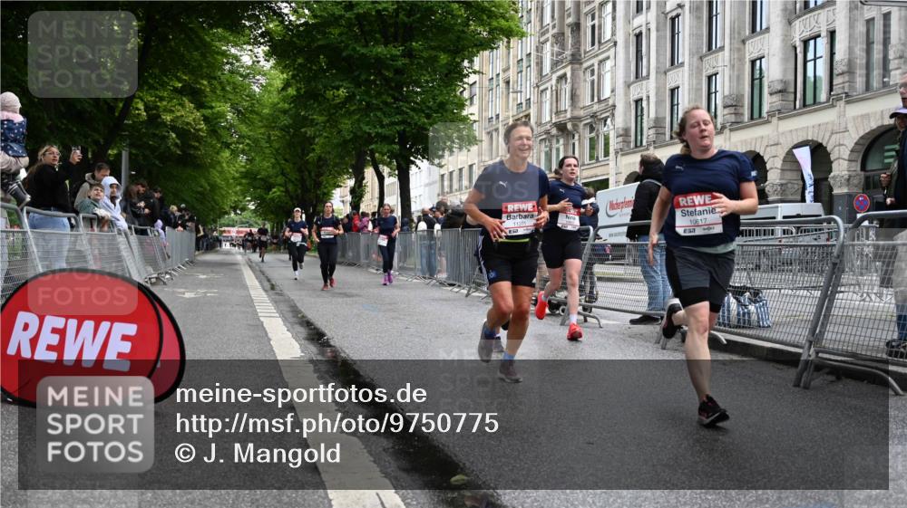 14.06.2026 - REWE Women's Run J. Mangold http://msf.ph/oto/9750775 14.06.2026 10:02:23 Ziel 10181, 10617, 10639, 10780, 10932, 11102, 11110, 11201, 11448, 11469 meine-sportfotos.de