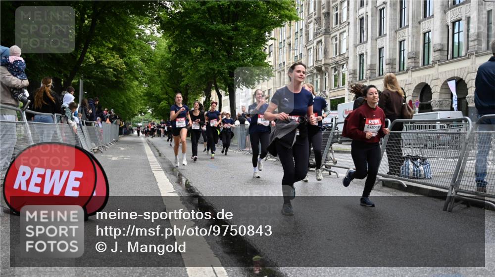 14.06.2026 - REWE Women's Run J. Mangold http://msf.ph/oto/9750843 14.06.2026 10:02:56 Ziel 10026, 10028, 10029, 10421, 10510, 10527, 10670, 10785, 11208, 11444 meine-sportfotos.de