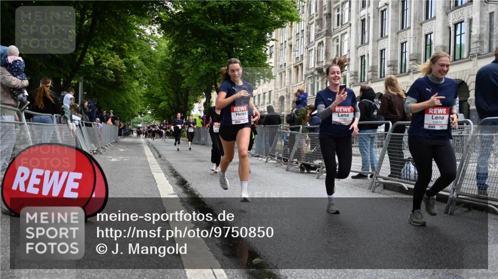 14.06.2026 - REWE Women's Run J. Mangold http://msf.ph/oto/9750850 14.06.2026 10:02:57 Ziel 10026, 10028, 10029, 10421, 10510, 10527, 10652, 10670, 10785, 11208 meine-sportfotos.de