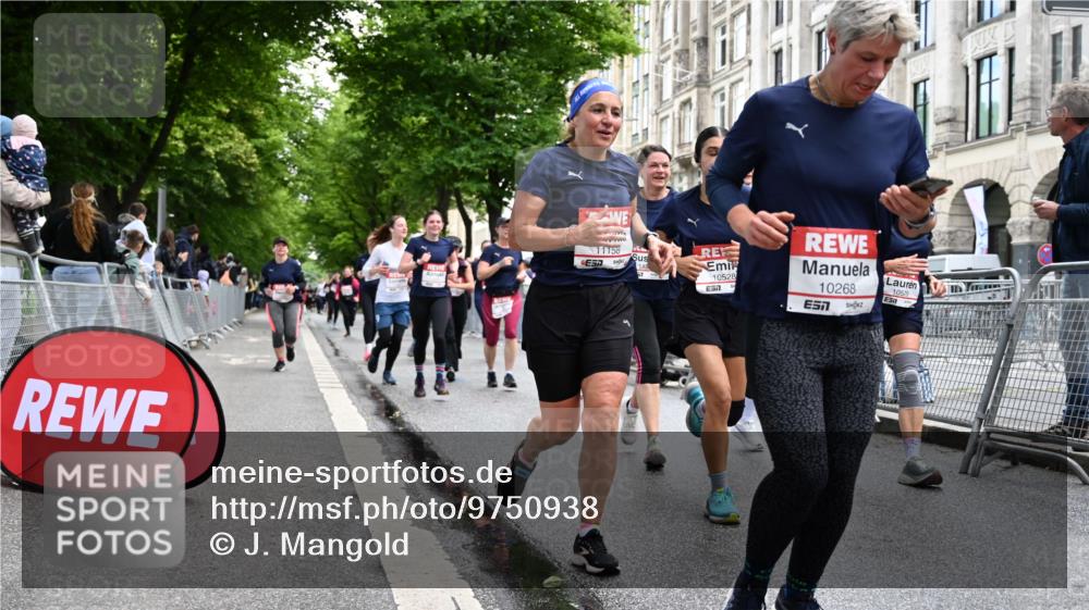 14.06.2026 - REWE Women's Run J. Mangold http://msf.ph/oto/9750938 14.06.2026 10:03:21 Ziel 10268, 10375, 10483, 10528, 10529, 10683, 10724, 10750, 10898, 10931, 10938, 10953, 10983, 11115, 11158, 11243, 11288, 11310, 11377, 11397, 11531 meine-sportfotos.de