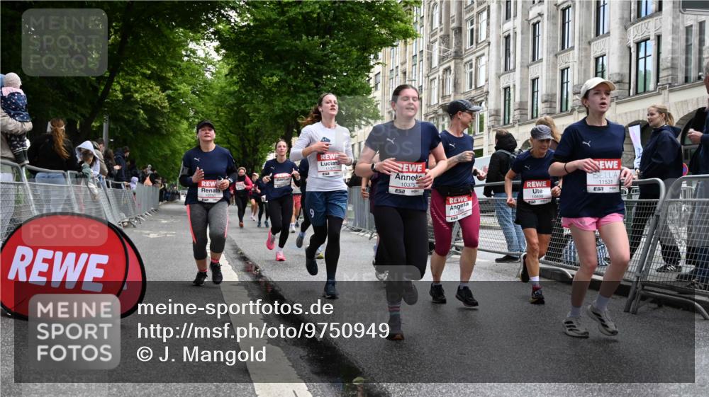 14.06.2026 - REWE Women's Run J. Mangold http://msf.ph/oto/9750949 14.06.2026 10:03:23 Ziel 10268, 10375, 10483, 10528, 10529, 10551, 10683, 10724, 10750, 10798, 10898, 10931, 10938, 10953, 10983, 11006, 11115, 11158, 11243, 11254, 11288, 11310, 11377, 11397, 11402, 11531 meine-sportfotos.de