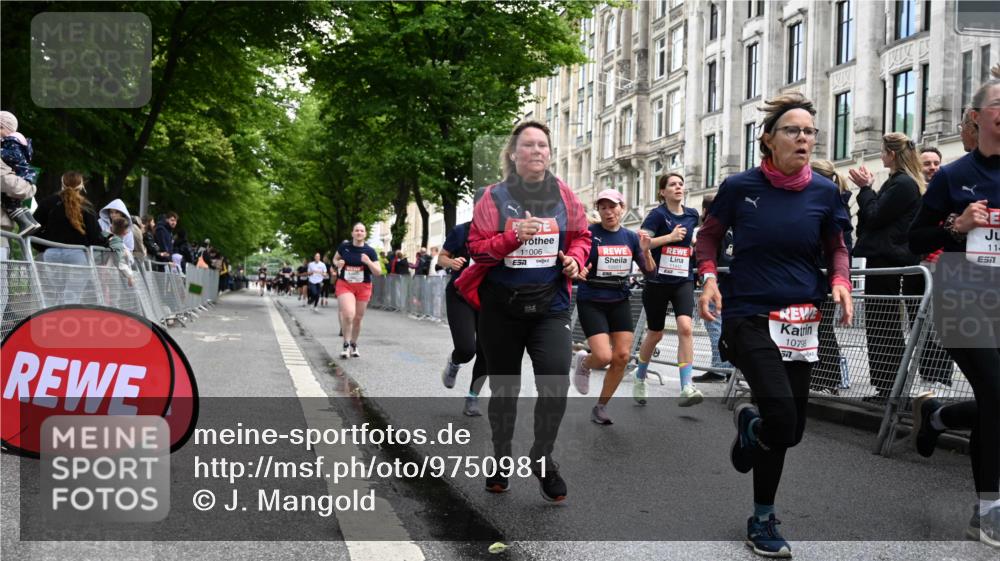 14.06.2026 - REWE Women's Run J. Mangold http://msf.ph/oto/9750981 14.06.2026 10:03:29 Ziel 10017, 10441, 10551, 10683, 10798, 10931, 10996, 11006, 11115, 11254, 11310, 11402, 11442 meine-sportfotos.de