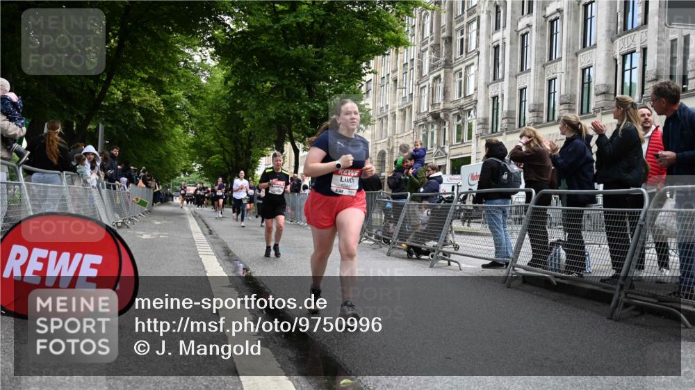 14.06.2026 - REWE Women's Run J. Mangold http://msf.ph/oto/9750996 14.06.2026 10:03:31 Ziel 10011, 10017, 10441, 10551, 10798, 10996, 11006, 11254, 11402, 11442 meine-sportfotos.de
