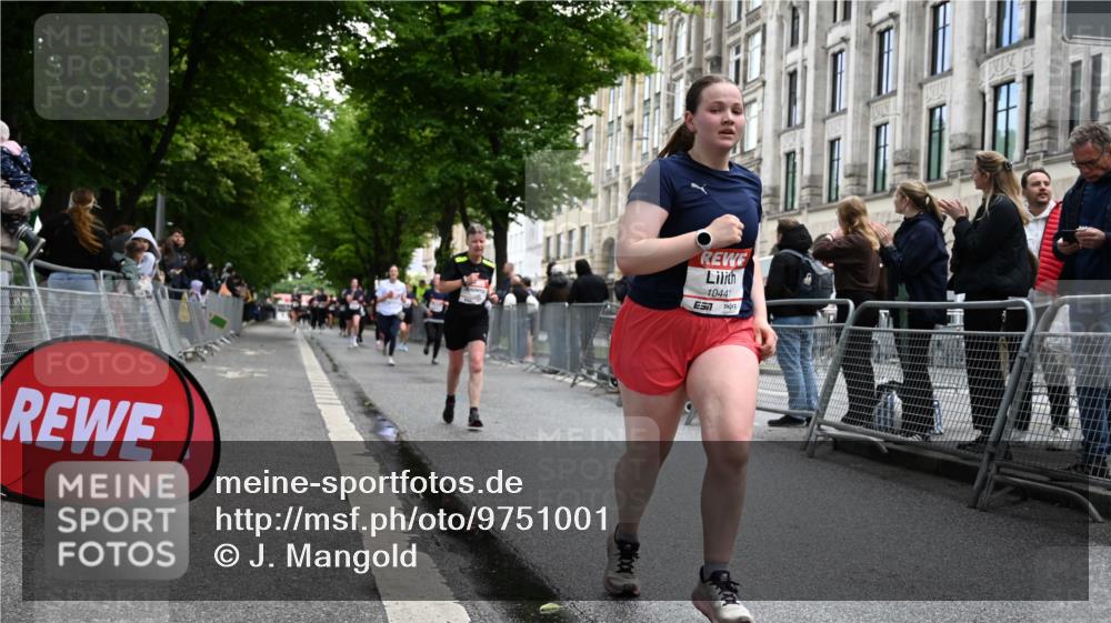 14.06.2026 - REWE Women's Run J. Mangold http://msf.ph/oto/9751001 14.06.2026 10:03:32 Ziel 10011, 10013, 10017, 10441, 10551, 10798, 10996, 11006, 11254, 11402, 11442 meine-sportfotos.de