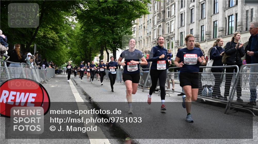 14.06.2026 - REWE Women's Run J. Mangold http://msf.ph/oto/9751033 14.06.2026 10:03:40 Ziel 10011, 10013, 10227, 10368, 10415, 10476, 10603, 10900, 11080 meine-sportfotos.de