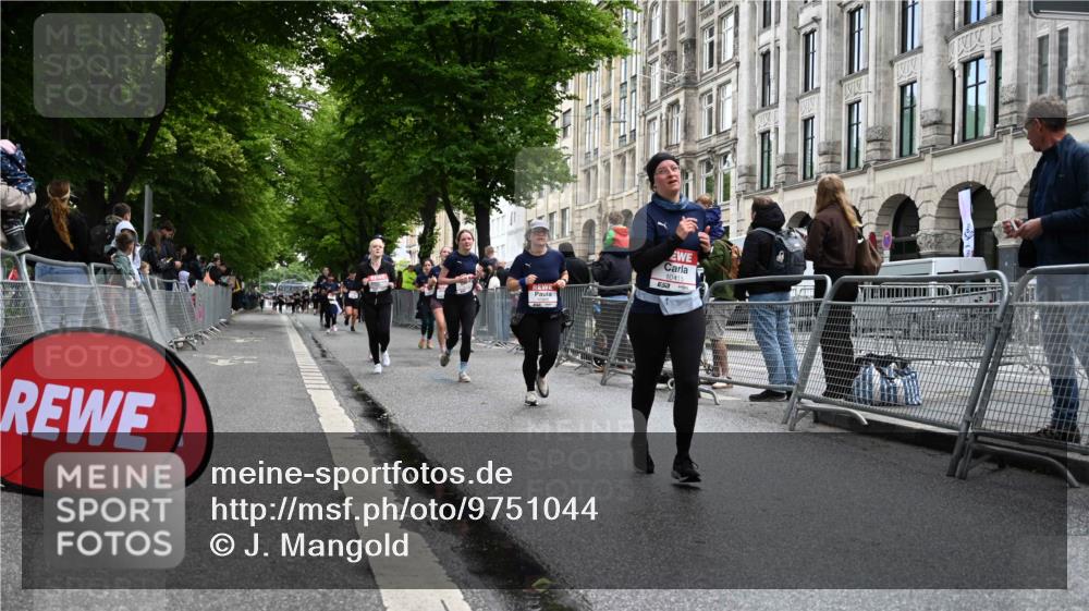 14.06.2026 - REWE Women's Run J. Mangold http://msf.ph/oto/9751044 14.06.2026 10:03:43 Ziel 10227, 10276, 10301, 10368, 10415, 10448, 10476, 10603, 10900, 11080, 11333 meine-sportfotos.de