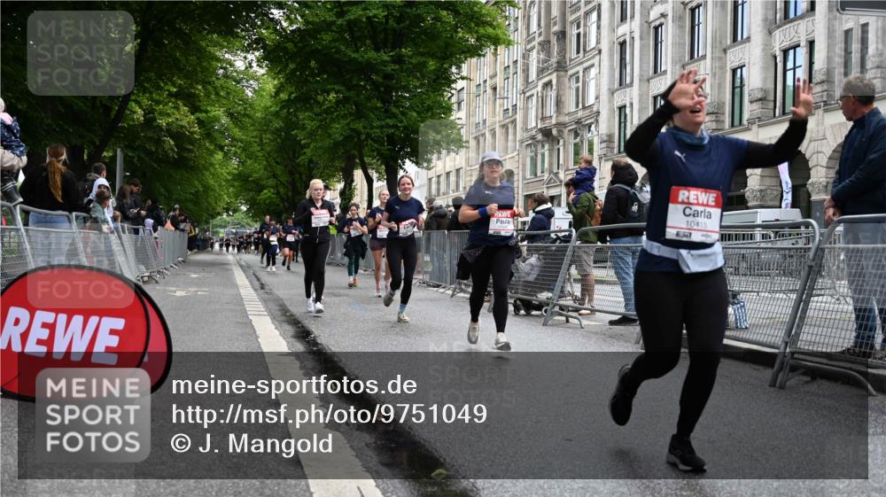 14.06.2026 - REWE Women's Run J. Mangold http://msf.ph/oto/9751049 14.06.2026 10:03:44 Ziel 10227, 10276, 10301, 10368, 10415, 10448, 10476, 10603, 10900, 11080, 11333 meine-sportfotos.de