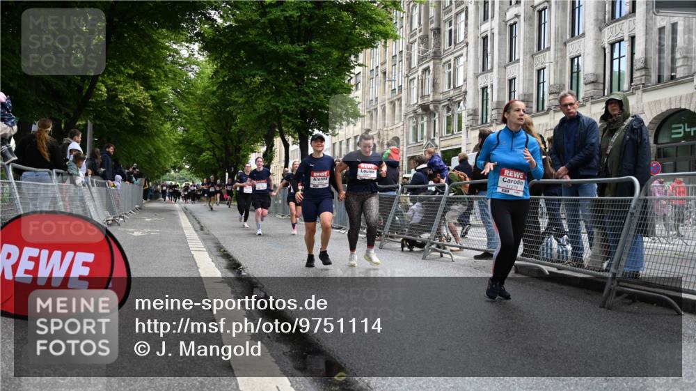 14.06.2026 - REWE Women's Run J. Mangold http://msf.ph/oto/9751114 14.06.2026 10:03:56 Ziel 10335, 10544, 10554, 10974, 11037, 11108, 11279, 11338, 11534 meine-sportfotos.de