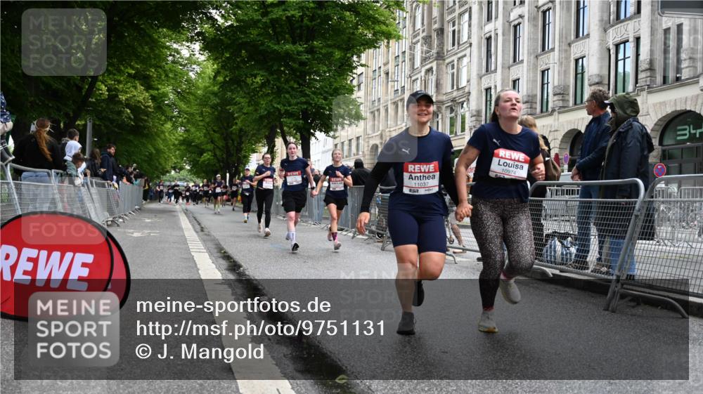 14.06.2026 - REWE Women's Run J. Mangold http://msf.ph/oto/9751131 14.06.2026 10:03:58 Ziel 10544, 10554, 10974, 11037, 11108, 11279, 11338, 11534 meine-sportfotos.de