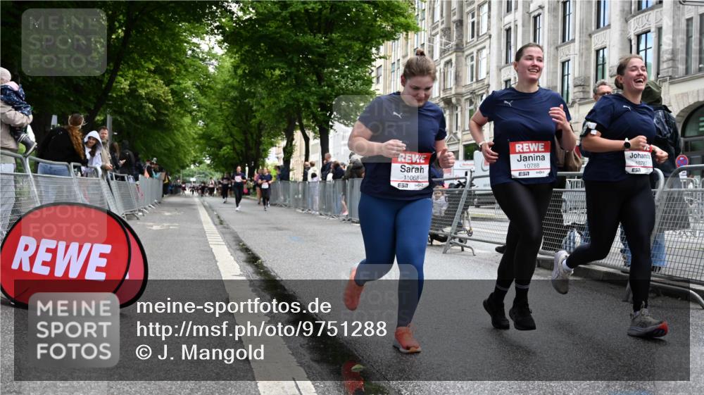 14.06.2026 - REWE Women's Run J. Mangold http://msf.ph/oto/9751288 14.06.2026 10:04:17 Ziel 10486, 10771, 10787, 10788, 11002, 11068, 11118, 11187 meine-sportfotos.de