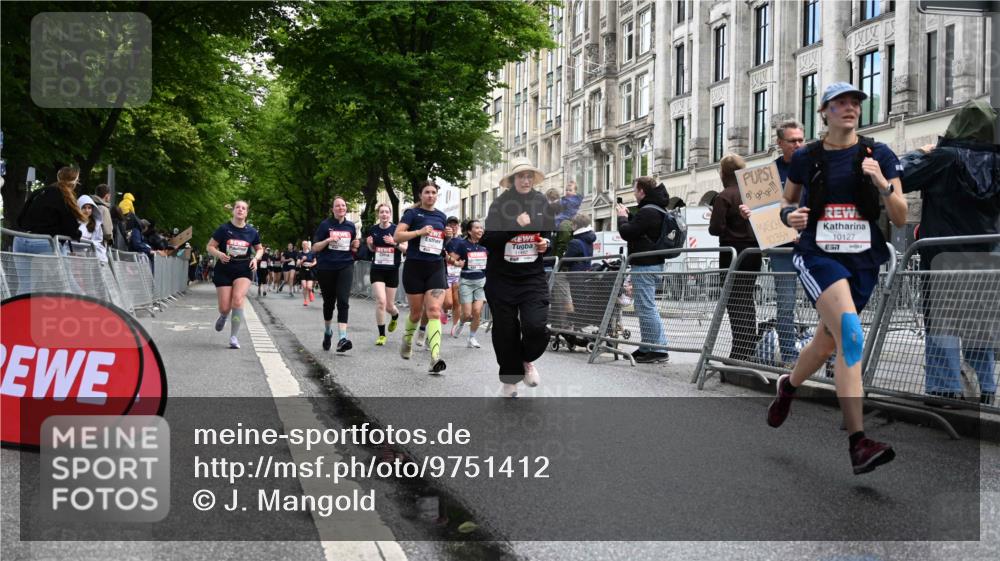 14.06.2026 - REWE Women's Run J. Mangold http://msf.ph/oto/9751412 14.06.2026 10:04:45 Ziel 10127, 10191, 10329, 10719, 10822, 11027, 11043, 11081, 11091, 11290, 11323, 11482, 11524 meine-sportfotos.de