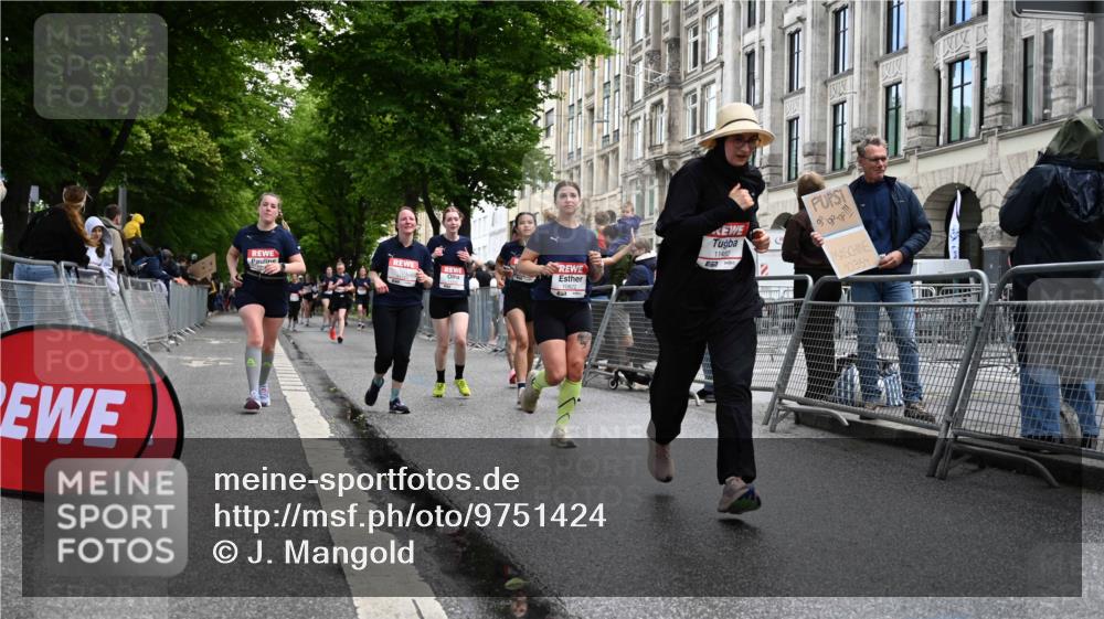 14.06.2026 - REWE Women's Run J. Mangold http://msf.ph/oto/9751424 14.06.2026 10:04:46 Ziel 10127, 10191, 10329, 10719, 10822, 11027, 11043, 11081, 11091, 11323, 11482, 11524 meine-sportfotos.de