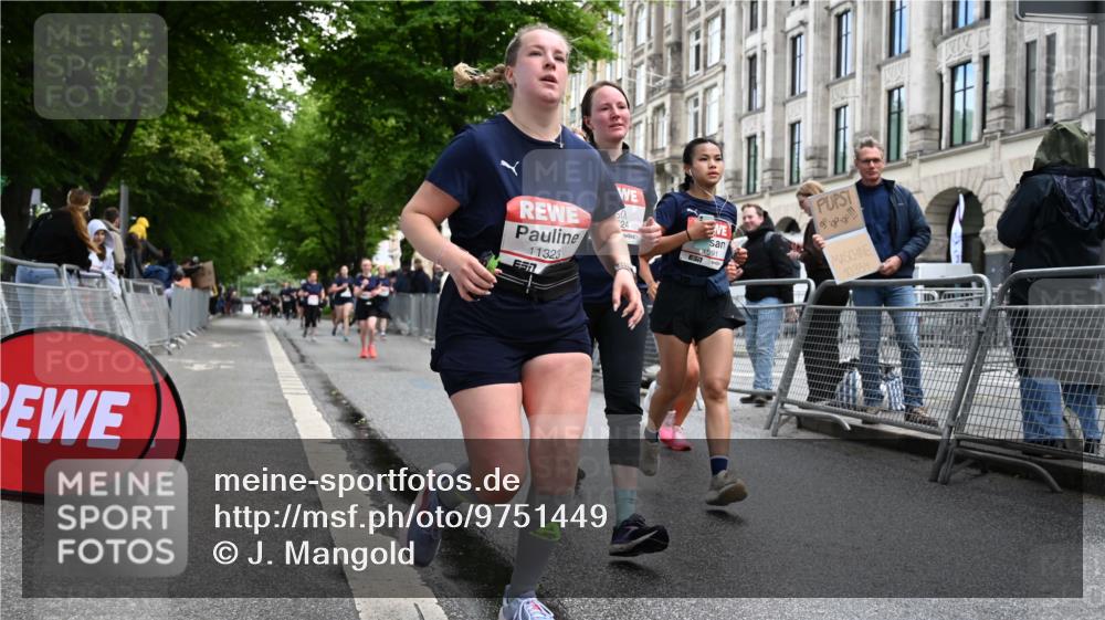 14.06.2026 - REWE Women's Run J. Mangold http://msf.ph/oto/9751449 14.06.2026 10:04:48 Ziel 10127, 10191, 10318, 10329, 10719, 10822, 11027, 11043, 11091, 11323, 11482, 11524 meine-sportfotos.de