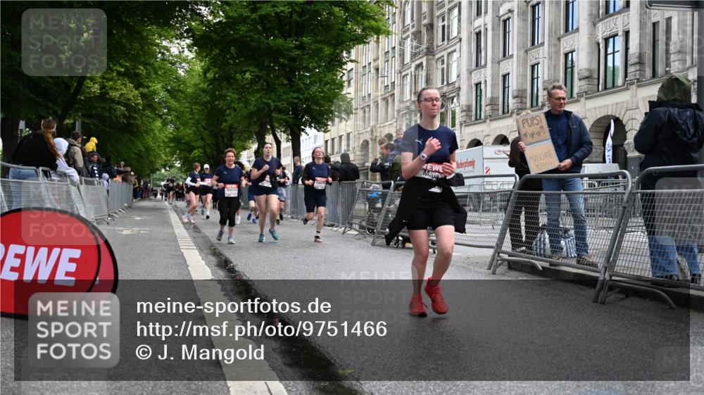 14.06.2026 - REWE Women's Run J. Mangold http://msf.ph/oto/9751466 14.06.2026 10:04:54 Ziel 10318, 10409, 10533, 10588, 10674, 10675, 10968, 11027 meine-sportfotos.de