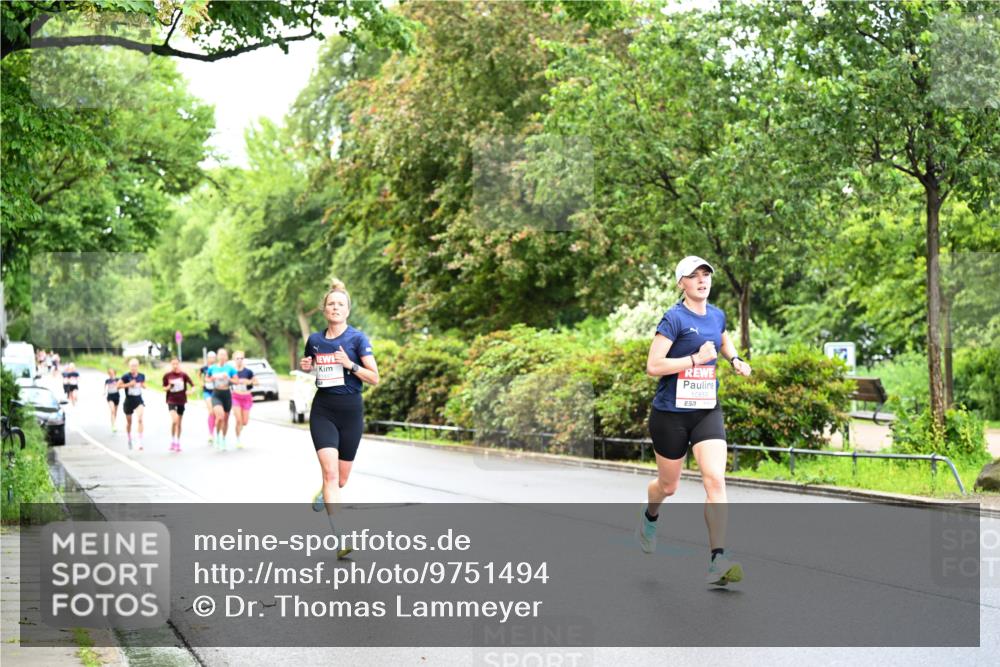 14.06.2026 - REWE Women's Run Dr. Thomas Lammeyer http://msf.ph/oto/9751494 14.06.2026 09:13:48 Laufen 10859, 57 meine-sportfotos.de