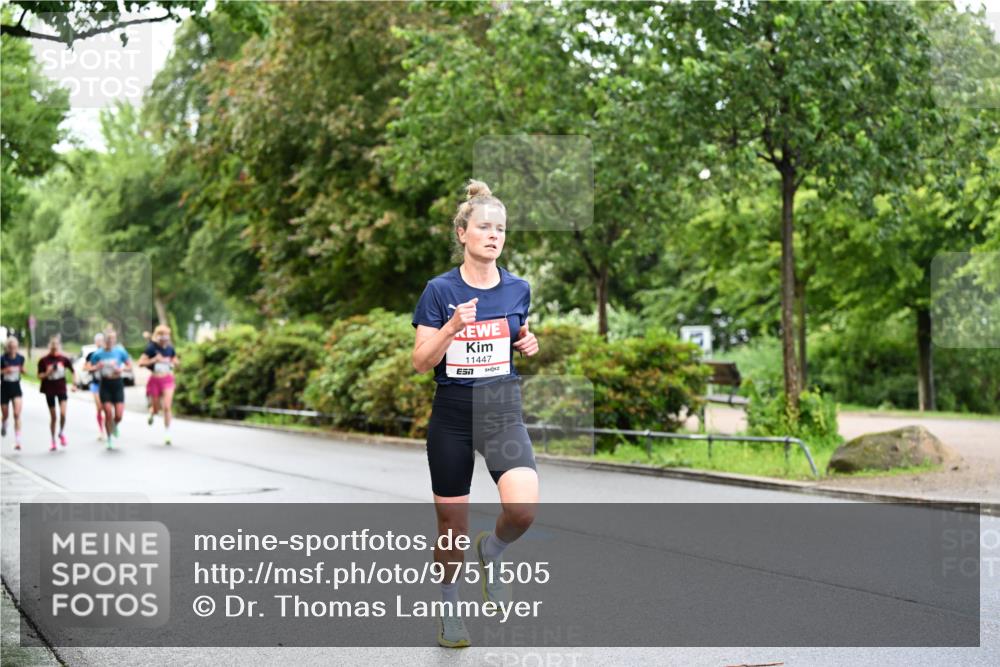 14.06.2026 - REWE Women's Run Dr. Thomas Lammeyer http://msf.ph/oto/9751505 14.06.2026 09:13:50 Laufen 11447, 7 meine-sportfotos.de
