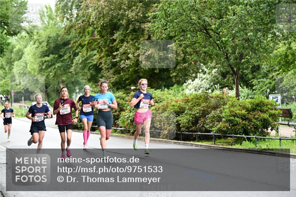 14.06.2026 - REWE Women's Run Dr. Thomas Lammeyer http://msf.ph/oto/9751533 14.06.2026 09:13:53 Laufen 10402 meine-sportfotos.de
