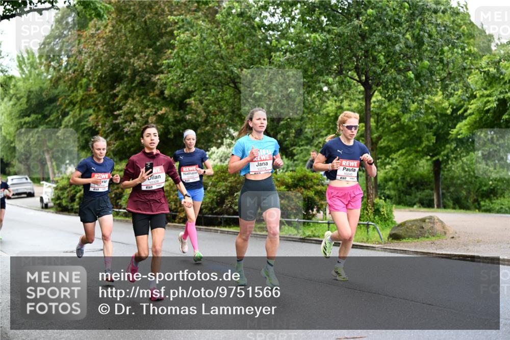 14.06.2026 - REWE Women's Run Dr. Thomas Lammeyer http://msf.ph/oto/9751566 14.06.2026 09:13:55 Laufen 7, 10328, 10072, 10245 meine-sportfotos.de