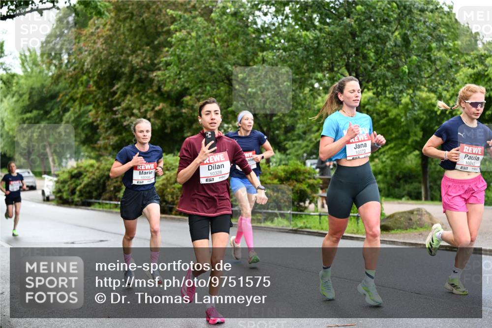 14.06.2026 - REWE Women's Run Dr. Thomas Lammeyer http://msf.ph/oto/9751575 14.06.2026 09:13:56 Laufen 9, 10266, 57, 10328, 7, 10072, 10245 meine-sportfotos.de