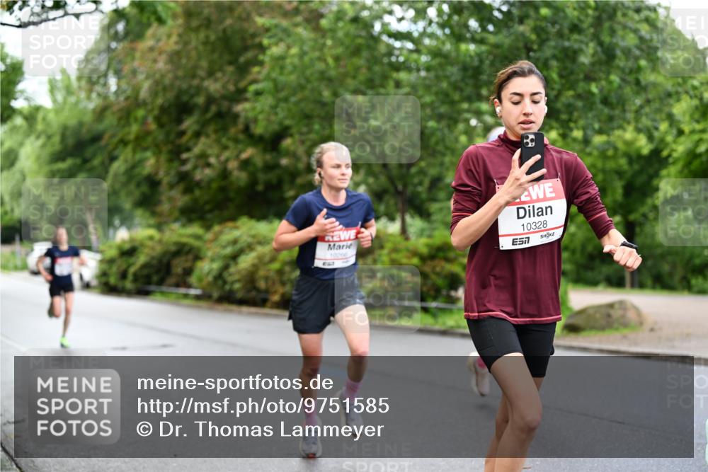 14.06.2026 - REWE Women's Run Dr. Thomas Lammeyer http://msf.ph/oto/9751585 14.06.2026 09:13:56 Laufen 10066, 10328 meine-sportfotos.de