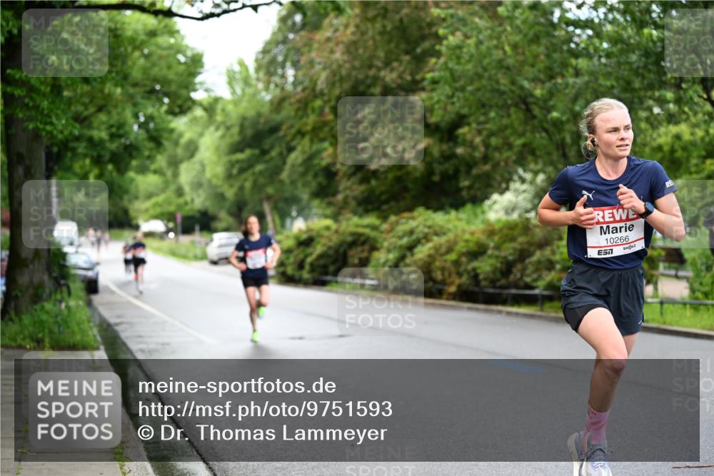 14.06.2026 - REWE Women's Run Dr. Thomas Lammeyer http://msf.ph/oto/9751593 14.06.2026 09:13:57 Laufen 10266 meine-sportfotos.de