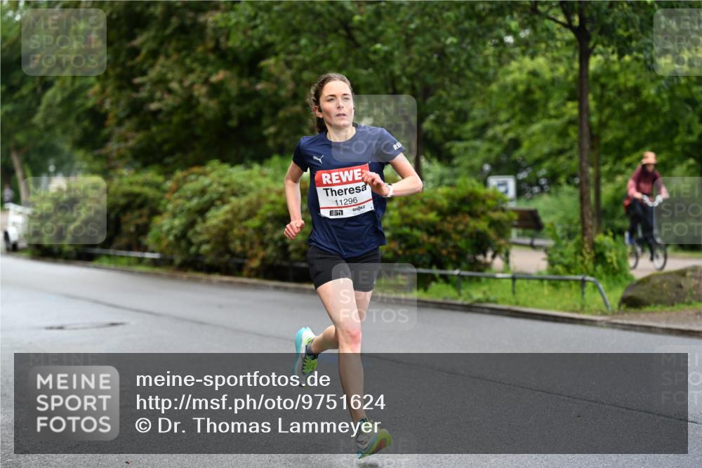 14.06.2026 - REWE Women's Run Dr. Thomas Lammeyer http://msf.ph/oto/9751624 14.06.2026 09:13:59 Laufen 11296, 7 meine-sportfotos.de