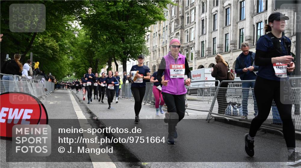 14.06.2026 - REWE Women's Run J. Mangold http://msf.ph/oto/9751664 14.06.2026 10:05:15 Ziel 10057, 10059, 10076, 10271, 10348, 10494, 10497, 10669, 10775, 10959, 11305, 11478 meine-sportfotos.de