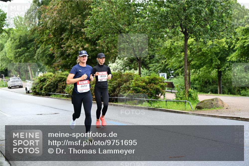 14.06.2026 - REWE Women's Run Dr. Thomas Lammeyer http://msf.ph/oto/9751695 14.06.2026 09:14:09 Laufen 11079, 57, 10481 meine-sportfotos.de