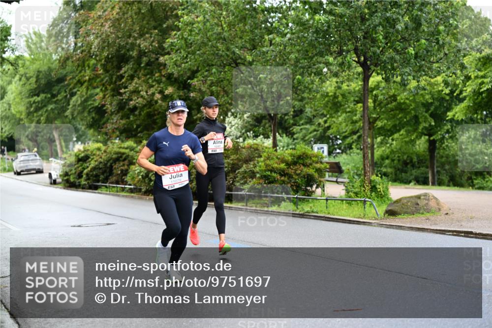 14.06.2026 - REWE Women's Run Dr. Thomas Lammeyer http://msf.ph/oto/9751697 14.06.2026 09:14:09 Laufen 10481, 11079 meine-sportfotos.de