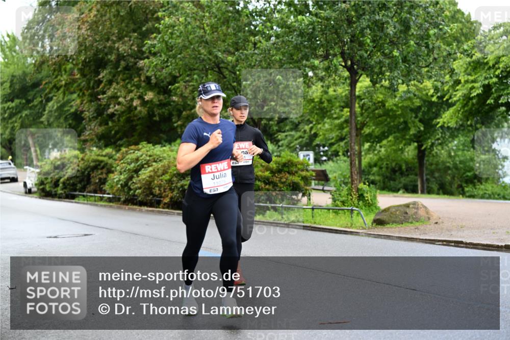 14.06.2026 - REWE Women's Run Dr. Thomas Lammeyer http://msf.ph/oto/9751703 14.06.2026 09:14:10 Laufen 11079, 7, 51 meine-sportfotos.de