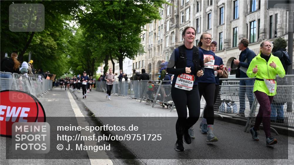 14.06.2026 - REWE Women's Run J. Mangold http://msf.ph/oto/9751725 14.06.2026 10:05:22 Ziel 10057, 10059, 10076, 10087, 10271, 10309, 10348, 10493, 10579, 10775, 10799, 10980, 11357 meine-sportfotos.de