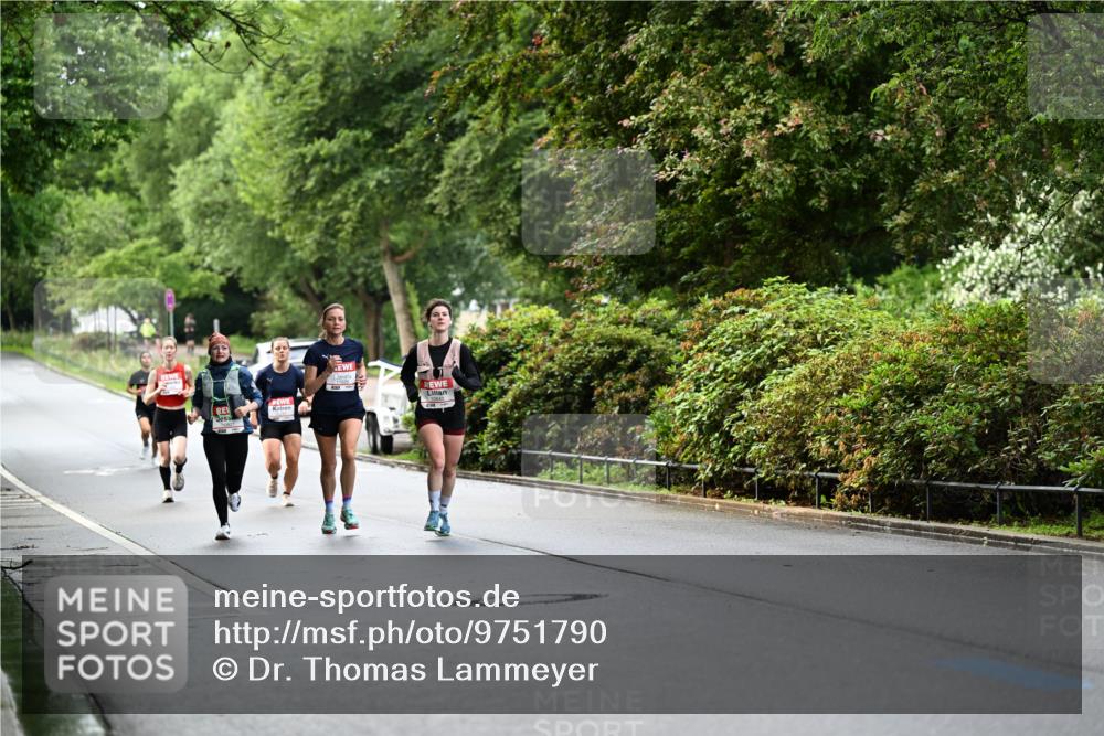 14.06.2026 - REWE Women's Run Dr. Thomas Lammeyer http://msf.ph/oto/9751790 14.06.2026 09:14:25 Laufen 10827 meine-sportfotos.de