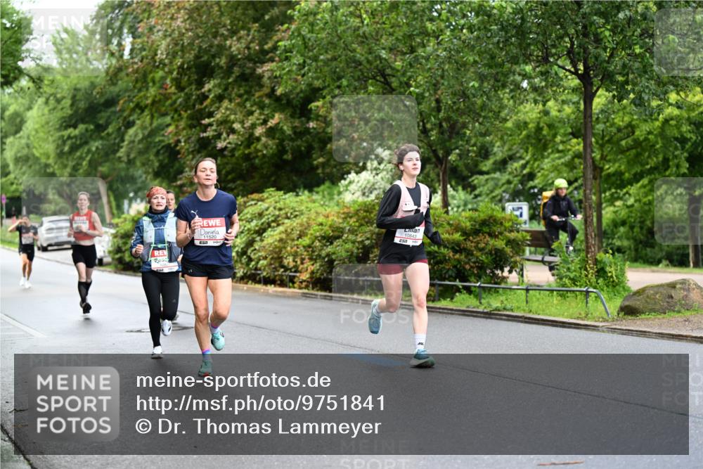 14.06.2026 - REWE Women's Run Dr. Thomas Lammeyer http://msf.ph/oto/9751841 14.06.2026 09:14:29 Laufen 11520, 10843 meine-sportfotos.de
