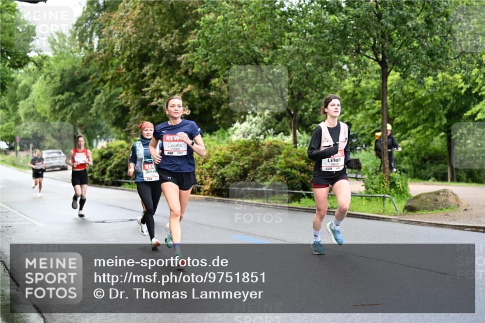 14.06.2026 - REWE Women's Run Dr. Thomas Lammeyer http://msf.ph/oto/9751851 14.06.2026 09:14:30 Laufen 11520, 10843 meine-sportfotos.de